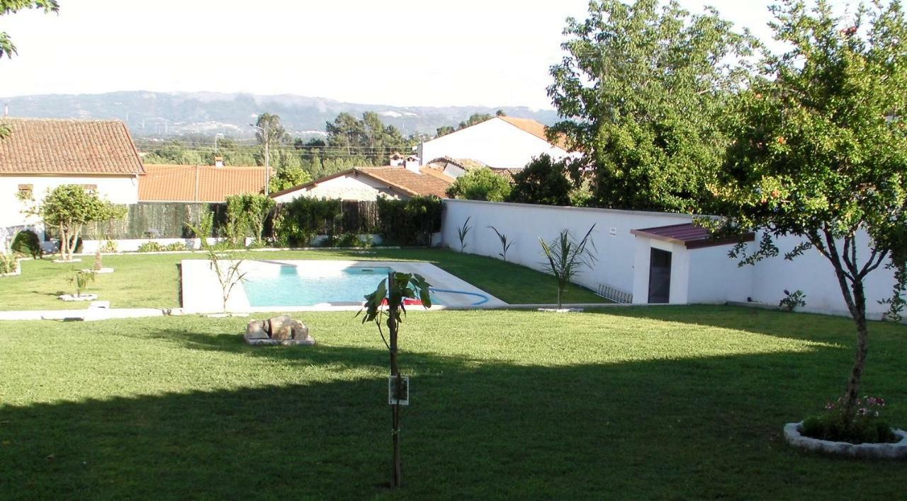 Alojamento Costa & Dias Vila Verde  Exterior photo